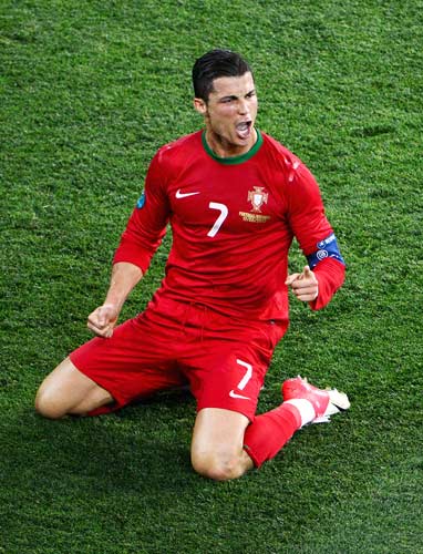 2025／26赛季英超：英超无弱旅！狼队一战谁也别想轻松！阿莫林敲打全队（2025／26英超群雄并起：狼队之战谁都别想轻取，阿莫林严令全队警醒）