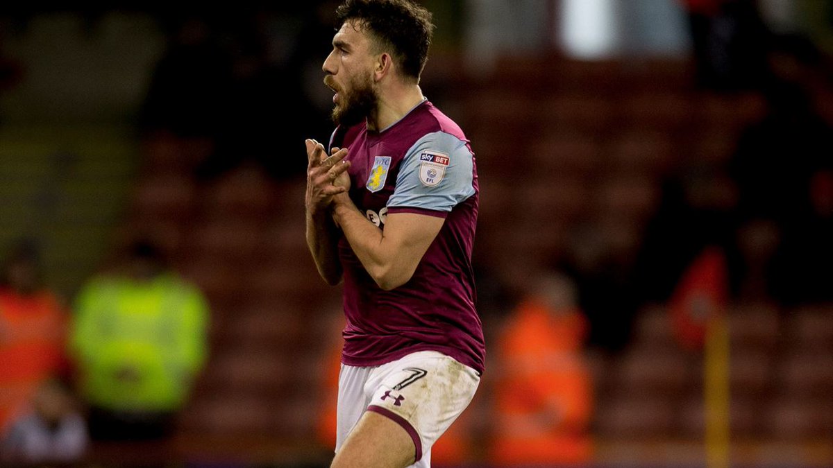 流浪者换帅后首战0-3惨败+欧联0分垫底！新帅罗尔赛后向球迷道歉（流浪者换帅首秀0-3失利、欧联仍零分垫底，罗尔赛后向球迷致歉）