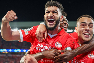 荷媒：阿贾克斯将与小克鲁伊夫会面，他是贾府新任总监候选人（荷媒：阿贾克斯将约谈小克鲁伊夫，后者是新任总监候选人）