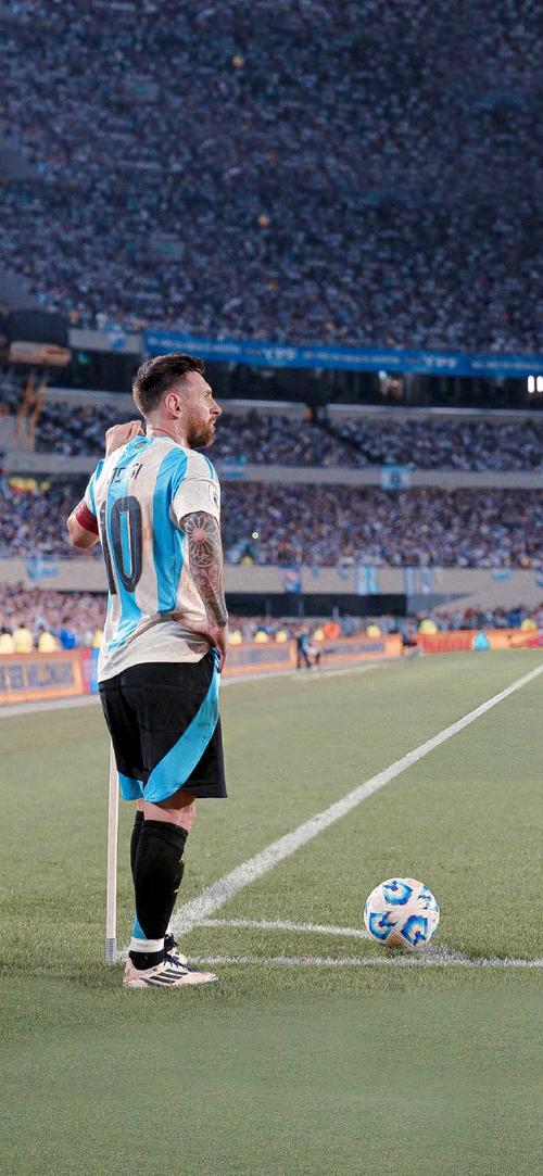 高清：英超利物浦1-1 萨拉赫替补登场维尔茨造乌龙（高清：英超利物浦1-1战平，萨拉赫替补登场，维尔茨制造乌龙）