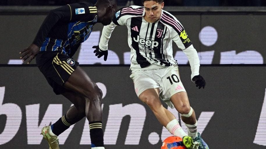 电讯报约罗专访：婉拒皇马加盟曼联，我从不后悔（电讯报专访约罗：拒皇马投曼联，我毫无遗憾）