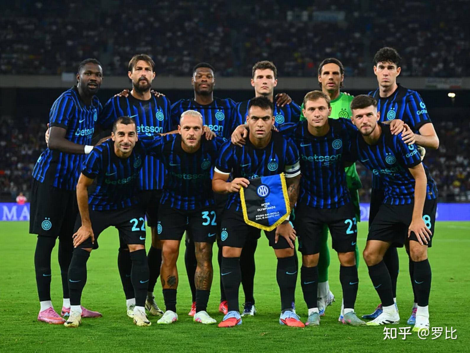 足球中超球队宣布换帅，前国脚正式接手（中超球队官宣换帅，前国脚走马上任）