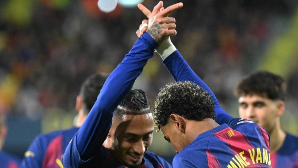 范佩西：温格是我的足球教父；弗格森的管理能力让人惊叹（范佩西：温格如我足坛导师 弗格森的管理才华令人折服）