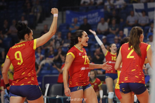 备战2026“苏超”，盐城队公开招募主教练、队员和助教等（盐城队为备战2026年“苏超”公开招募主教练、球员与助教）