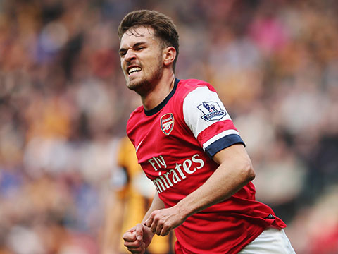 孔蒂：祝贺球员们，必须对他们说谢谢、谢谢、再谢谢（孔蒂：向球员们表示祝贺，我要对他们说三声“谢谢”）