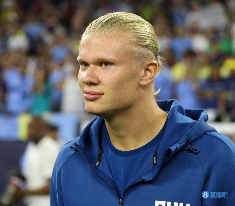 从替补到主力，他靠努力逆袭（他凭努力从替补跃升为主力）